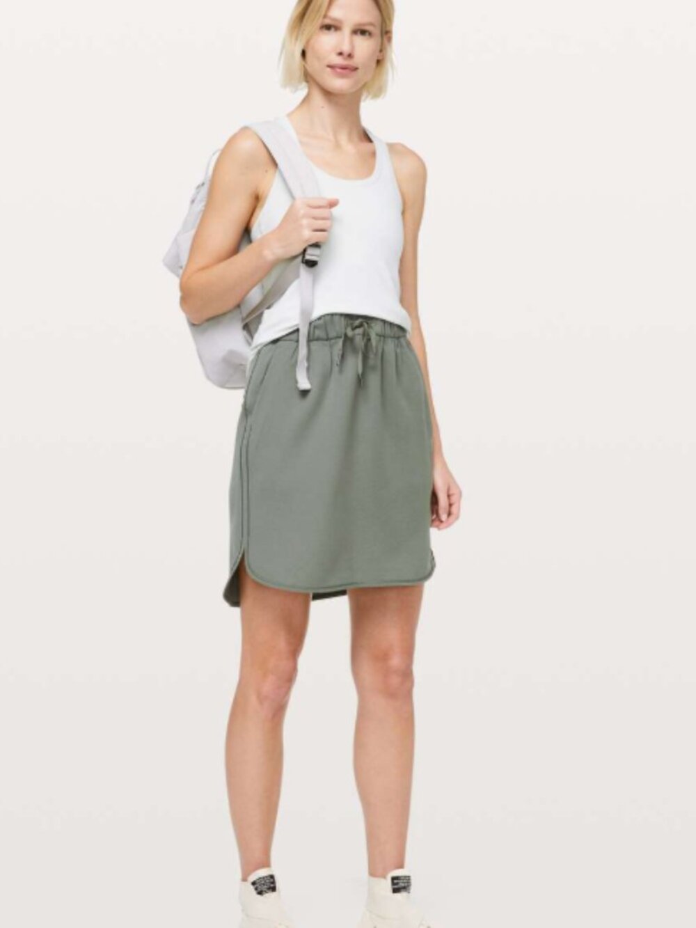 Lululemon On The Fly Skirt Woven Grey Sage Size 8 travel sleek basic